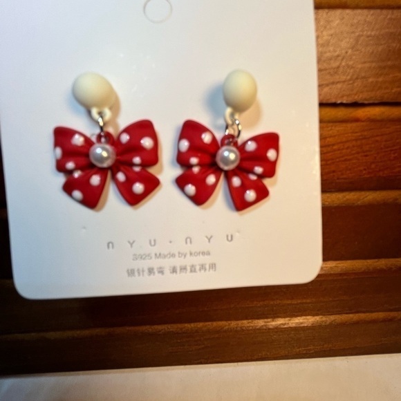 Fashion drop pierced earrings, red and white polkadot bow, imitation pearl - Picture 2 of 9